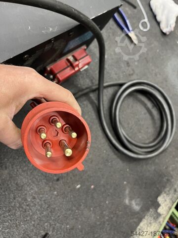 Dispositivo de canal quente YUDO CW 662