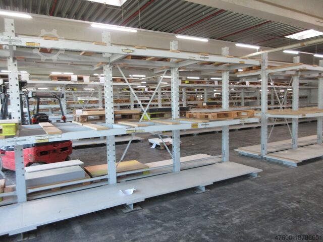 Cantilever rack OHRA - Kragarmregal Langgutregal L 21m 15 Ständer IPB 120 + 60 Kragarme IPE100