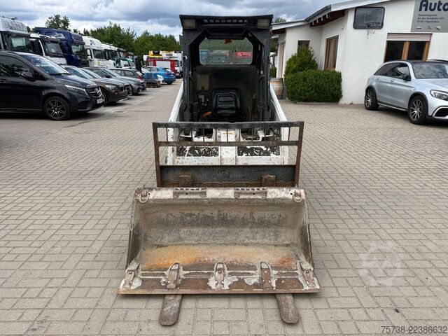 Hjullæsser BOBCAT 553 /Schaufel + Palettengabel