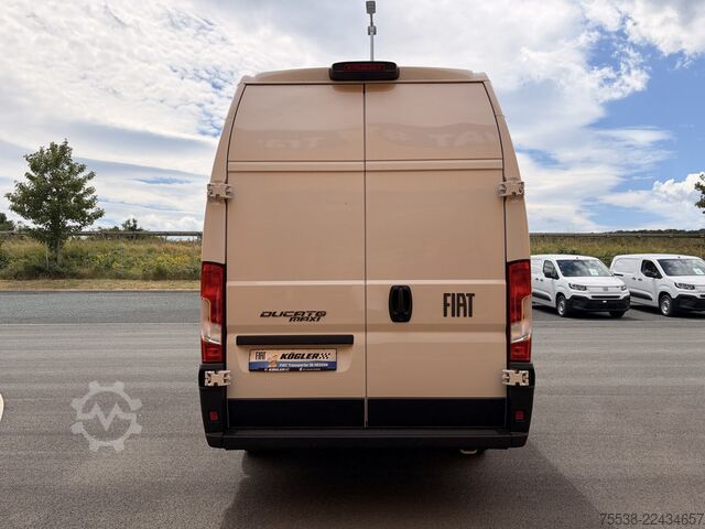 Fourgon tôlé Fiat Ducato