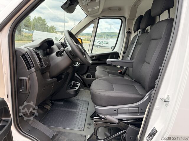 Fourgon tôlé Fiat Ducato