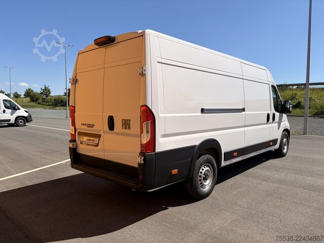 Fourgon tôlé Fiat Ducato