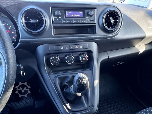 Furgons Mercedes-Benz Citan Klima PDC DAB Benzin