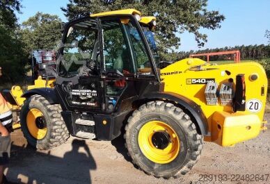 Telescopic forklift JCB 540-140