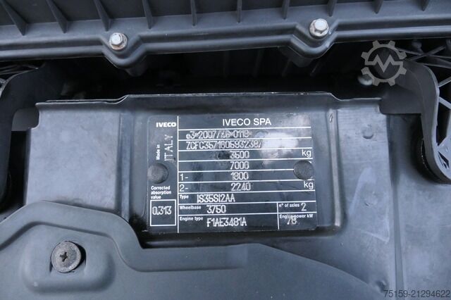 Transporter mit Koffer iveco Daily 35 S11 C30C AUTOMATIK KAMERA Regale LUFT DURCHGANG EURO-5 CoC