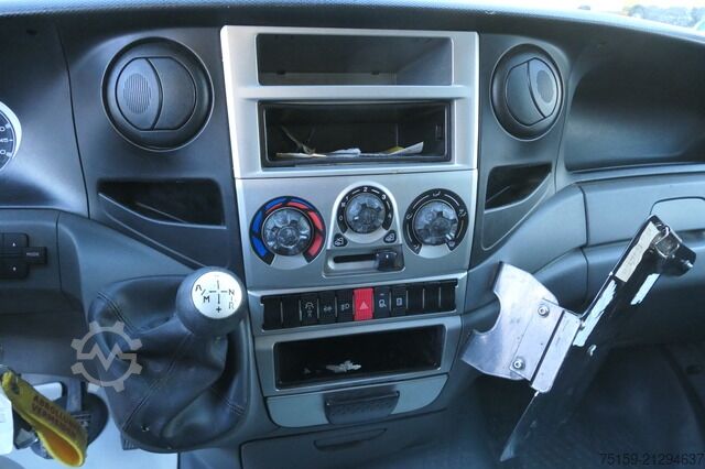 Transporter mit Koffer iveco Daily 35 S11 C30C AUTOMATIK KAMERA MAXI Regale DURCHGANG