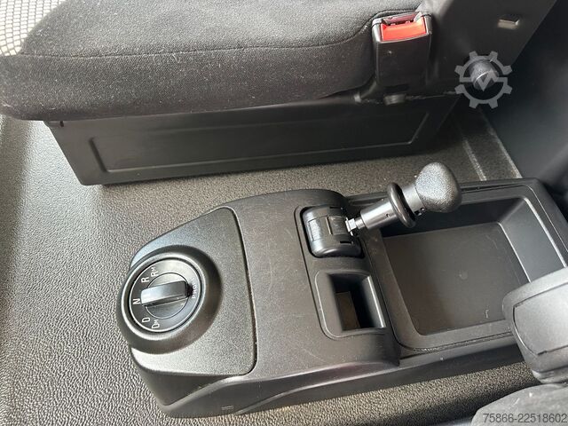 משאית ארגז MAN 12.250 TGL BL Iso Koffer 5.70m orig.110.777 km