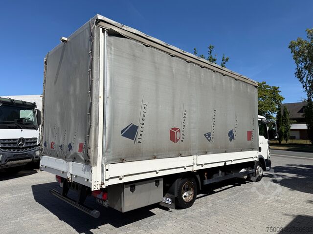 Verhollinen pakettiauto MAN TGL 7.150 4X2 BB
