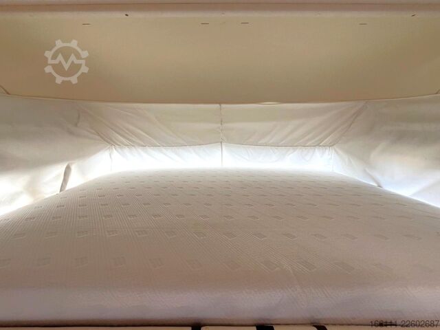 Integriertes Wohnmobil HYMER/ERIBA B 614 - Festbett- Klima -  - Solar -