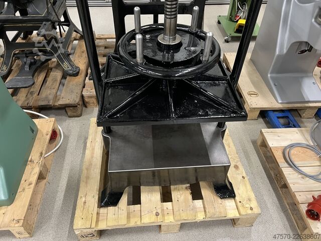 Máy đóng gáy sách Karl Krause Large Bookbinding Press