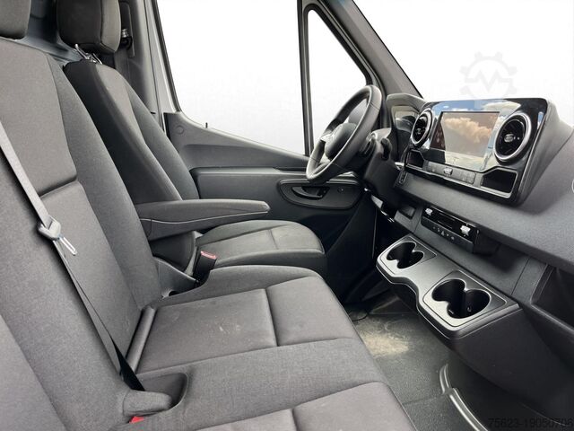 Panelová dodávka Mercedes-Benz Sprinter 317 CDI Kasten Maxi Klima Sitzh. MBUX Kamera