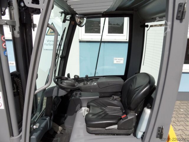 Chariot élévateur électrique à 3 roues Jungheinrich EFG 215 - Triplex - Doppelpedal - wenig Stunden