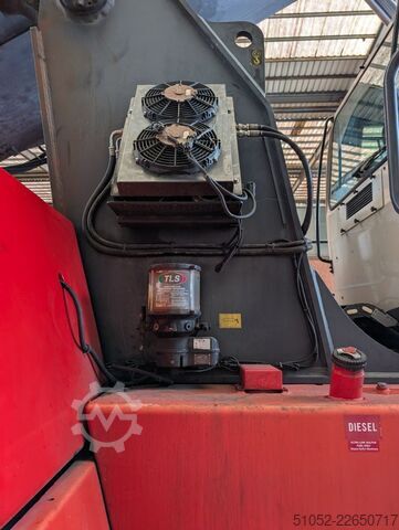 Tam konteyner erişimli istifleyici CVS Ferrari F500RS3
