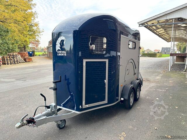 Cheval Liberté GOLD 3 ALU PREMIUM DUNKELBLAU+SATTELKAMMER