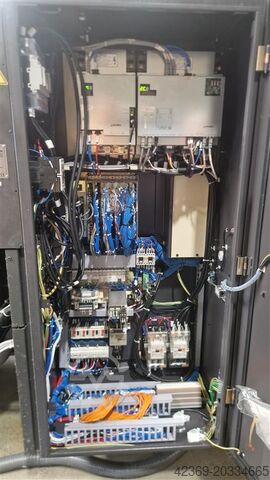 Centro di tornitura e fresatura CNC OKUMA LB 3000 EX II-M C1000 SpaceTurn