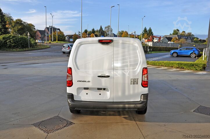 Pakettiauto Fiat Doblò L1 Light 1.5 BlueHDi 130 pk S&S Automaat
