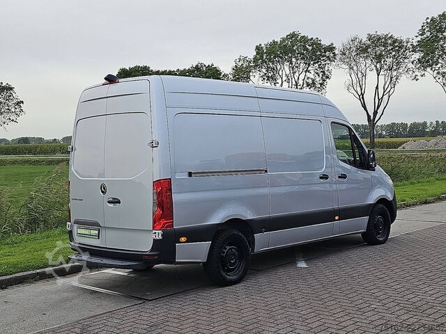 Camioneta familiar de techo alto MERCEDES-BENZ SPRINTER 317 L2H2 Automaat Mbux