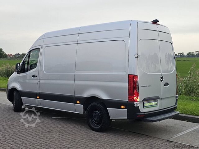 Camioneta familiar de techo alto MERCEDES-BENZ SPRINTER 317 L2H2 Automaat Mbux