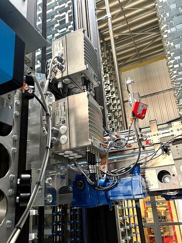 Automatic crate storage system ATTEC AKL