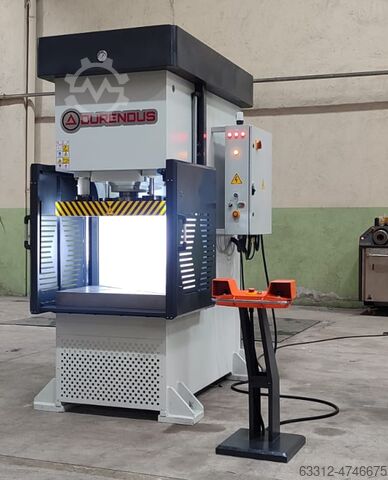 เครื่องกดไฮโดรลิกซี Durendus 100 Tonnen Einständerpresse