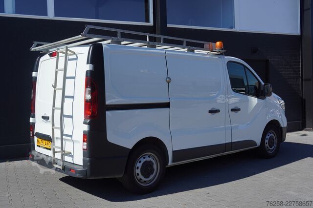 фургон-панель Renault Trafic 2.0 dCi 130PK EURO 6 Airco - Navi - Crui...