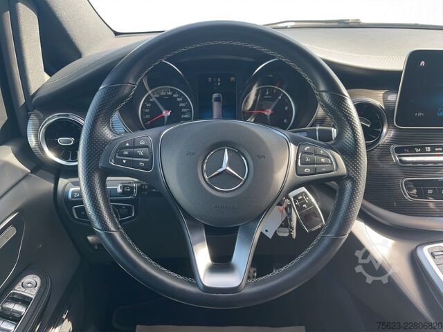 미니버스 Mercedes-Benz V 300 d AVANTGARDE EDITION 4MATIC AMG Pano Sitzklima Standh. AHK
