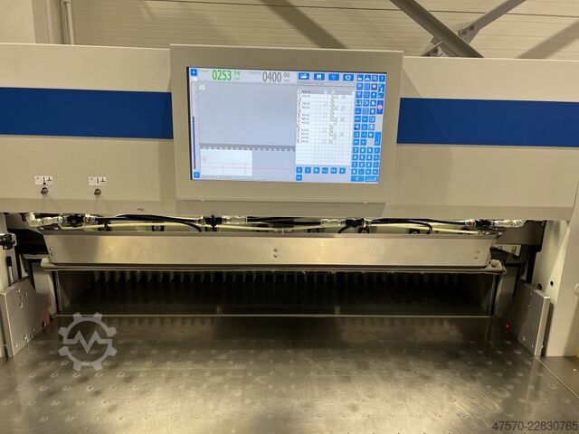 紙断裁機 Baumann-Wohlenberg 132 TS ASE