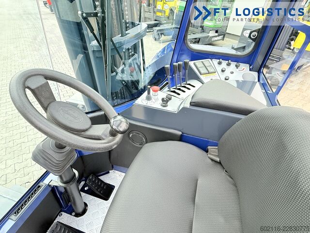 Carretilla retráctil de 4 vías Combilift C4000 GAS TRIPLEX 5550 POSITIONER CABIN