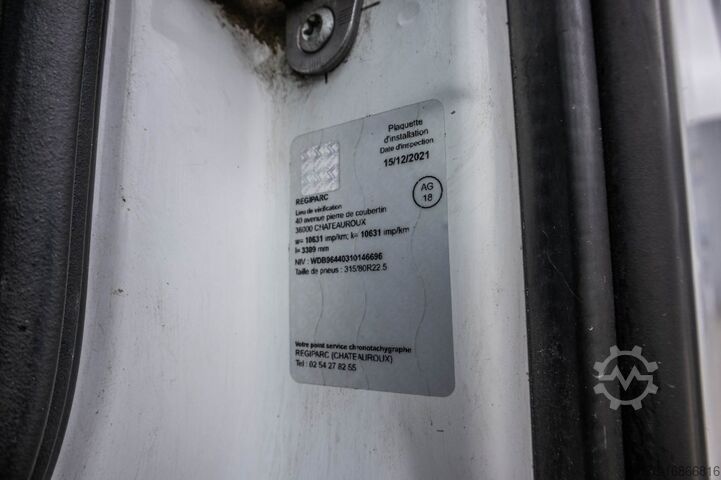 Standard tractor MERCEDES AROCS 1846 LS (No Actros)