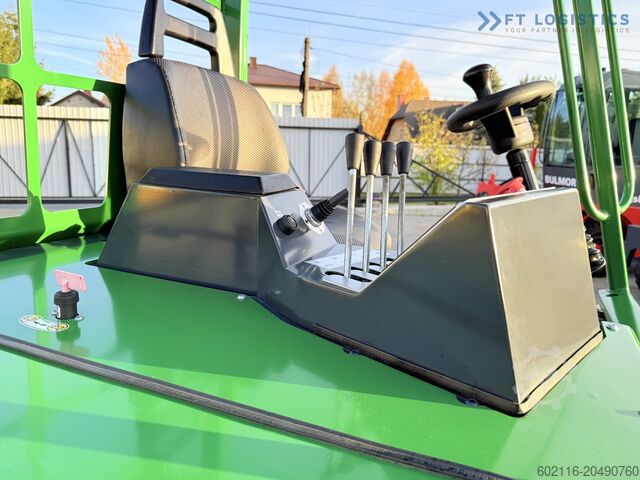 4방향 지게차 Combilift CB4000 GAS TRIPLEX 5200 POSITIONER