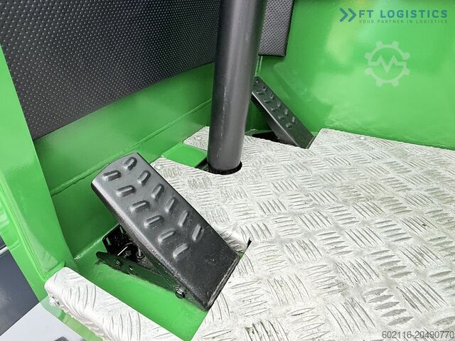 Négymenetes targoncá Combilift C4500 DIESEL DUPLEX WIDE FORK POSITIONER