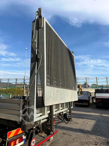  Mercedes-Benz Actros 2542