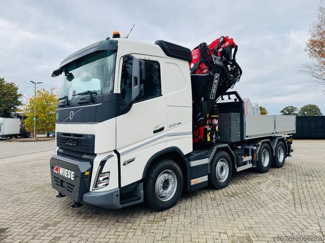 Flatbed truck VOLVO FH 500 8x4 Kran F820 RA2.27 Jib & Winde Sofort