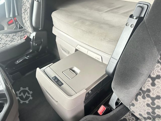 Standartinis vilkikas SCANIA S450 Retarder 1200 L Standklima