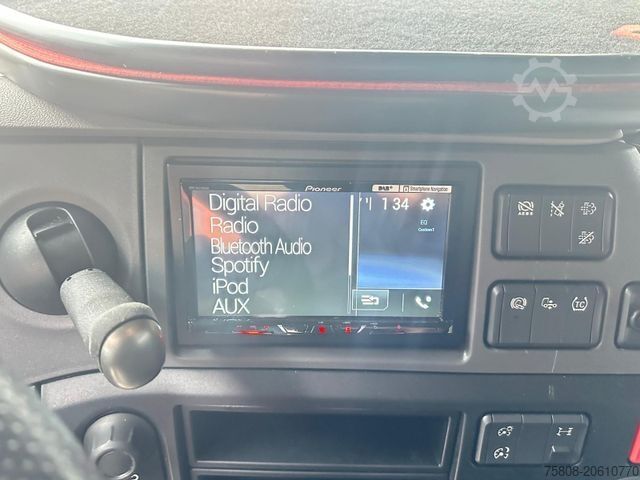 Standartinis vilkikas DAF XF530 SSC 2TANKS 1180L ACC LDWS  FCW