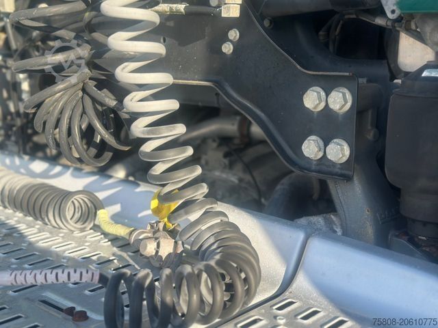 Standartinis vilkikas DAF XF460 SSC ACC LDWS Standklima