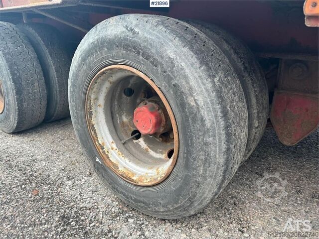 Matala kuormaaja NC 3-axle machine trailer