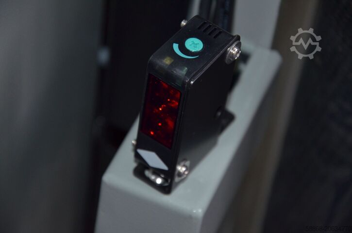 Puoliautomaattinen kuormalavapakkaus KVK 1S