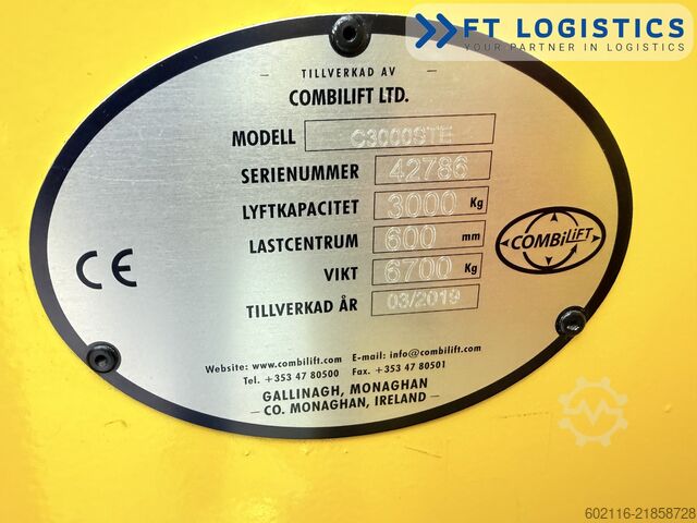 четирипосочен мотокар Combilift C3000STE TRIPLEX WIDE POSITIONER CABIN