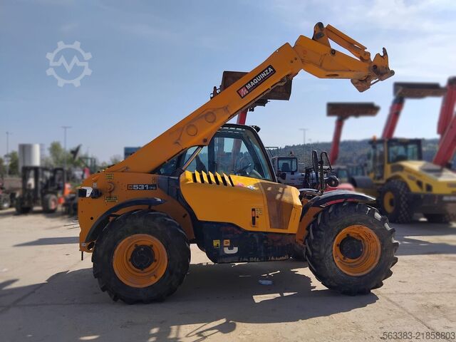 Máy xúc nâng kiểu ống lồng JCB 531.70