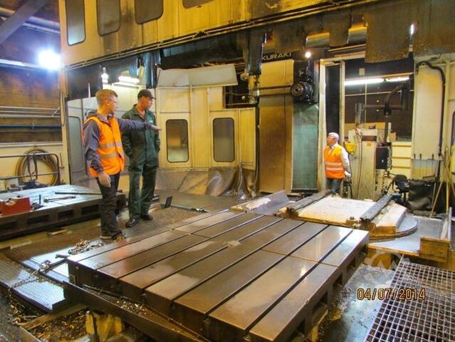 CNC Table Type Boring Mill with Pallets 