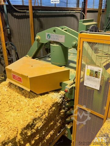 Baumaschine MAC 106/2 Baler
