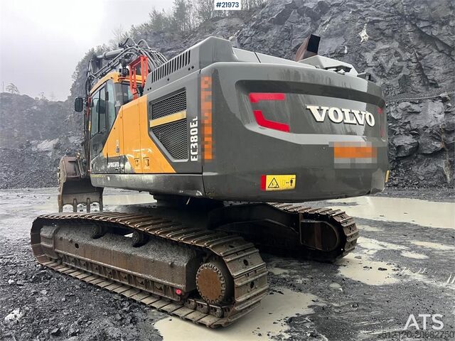 Excavadora sobre orugas Volvo ec380EL excavator w/ hw undercarriage and toothed