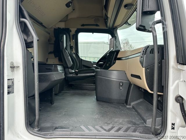 Standardni tegljač MERCEDES-BENZ Actros 1848 / Retarder / Big Space