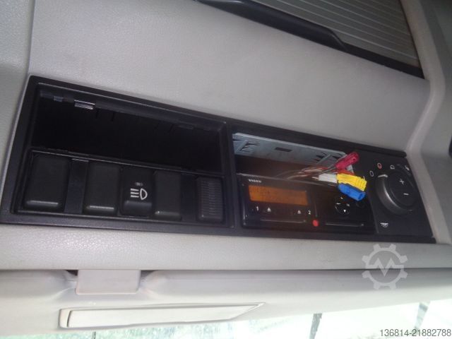 专用卡车 VOLVO FH420 8x4 BB Spitzer Silo 23 cbm VEB EU5
