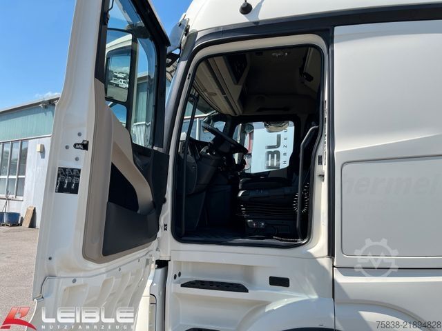 大容量トラクターユニット MERCEDES-BENZ Actros 1845 Mega*Big Space*Side Guard*DTCO4.1*