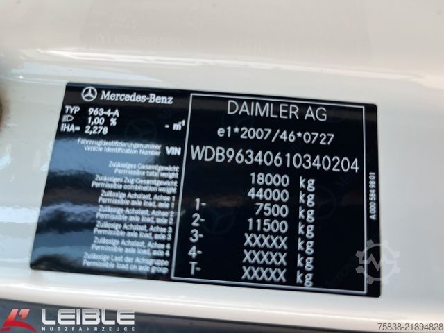 大容量トラクターユニット MERCEDES-BENZ Actros 1845 Mega*Big Space*Side Guard*DTCO4.1*