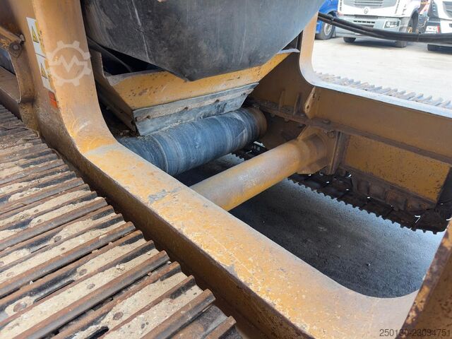 Xe lu rung EXTEC Extec Screens & Crushers C12 Ketten-Brechanlage