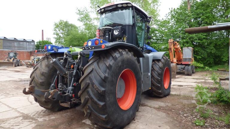 מַשְׂרֵךְ שָׂדוֹת (טרקטור חקלאי) CLAAS XERION 4000 TRAC VC 783