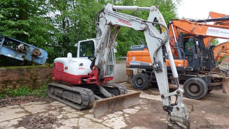 Pelle hydraulique sur chenilles TAKEUCHI TB 290-2